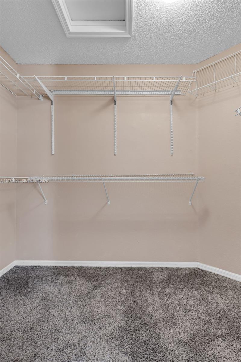 AMERITRAIL SECTION III - Residential Lease