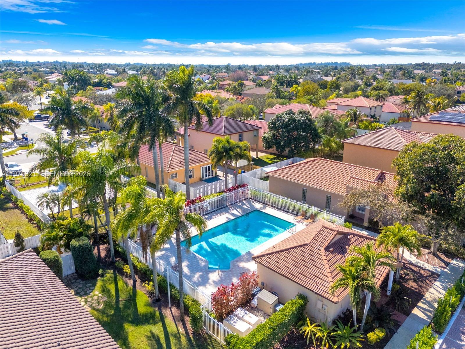 AMERITRAIL SECTION III - Residential Lease