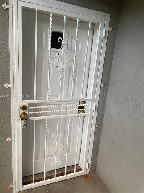 478 NE 210th Cir Ter 103-12 Miami FL 33179