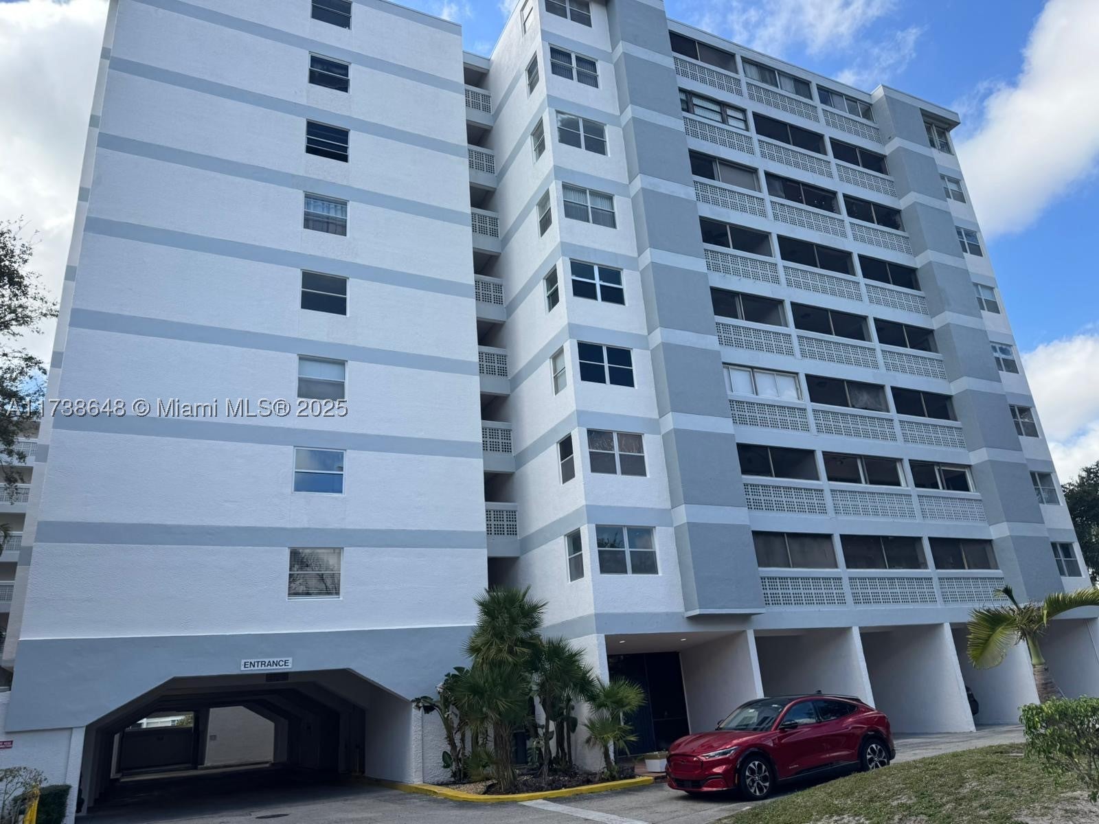 3301 Spanish Moss Ter 415, Lauderhill FL 33319