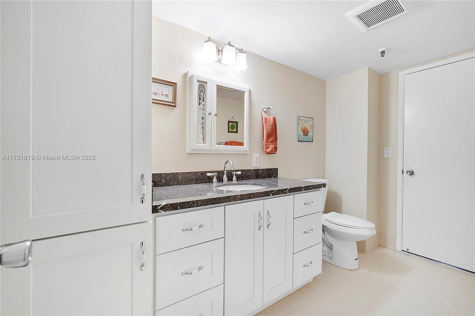 CYPRESS BEND CONDOMINIUM - Residential
