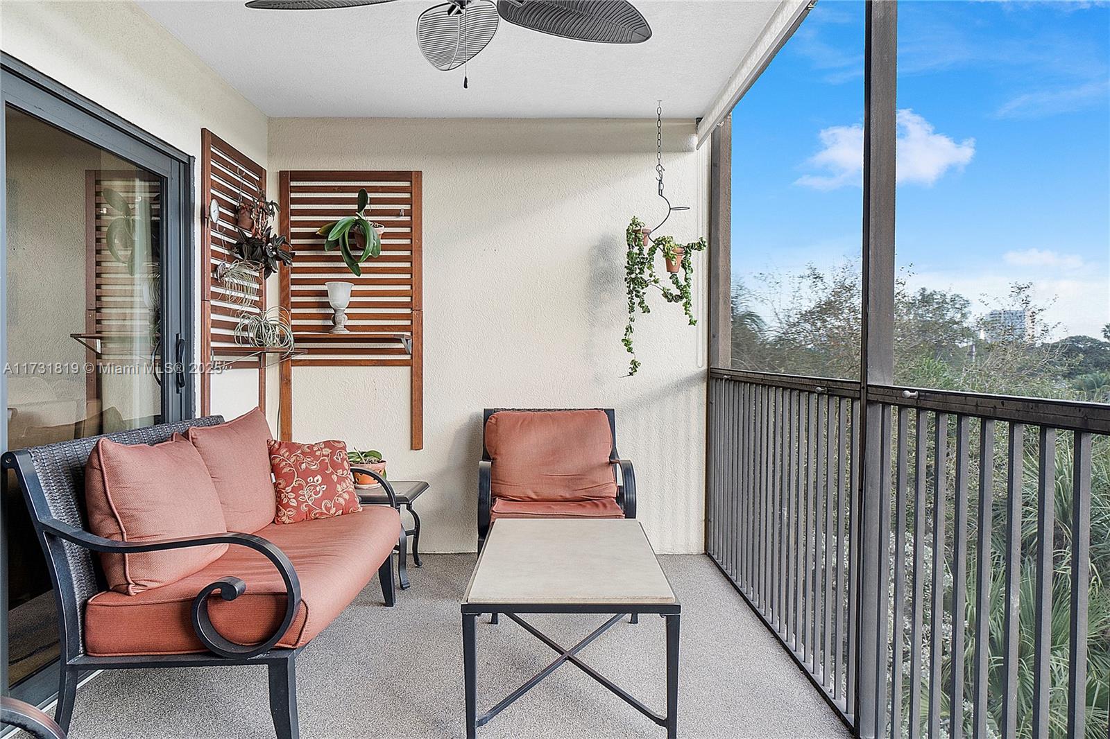 CYPRESS BEND CONDOMINIUM - Residential