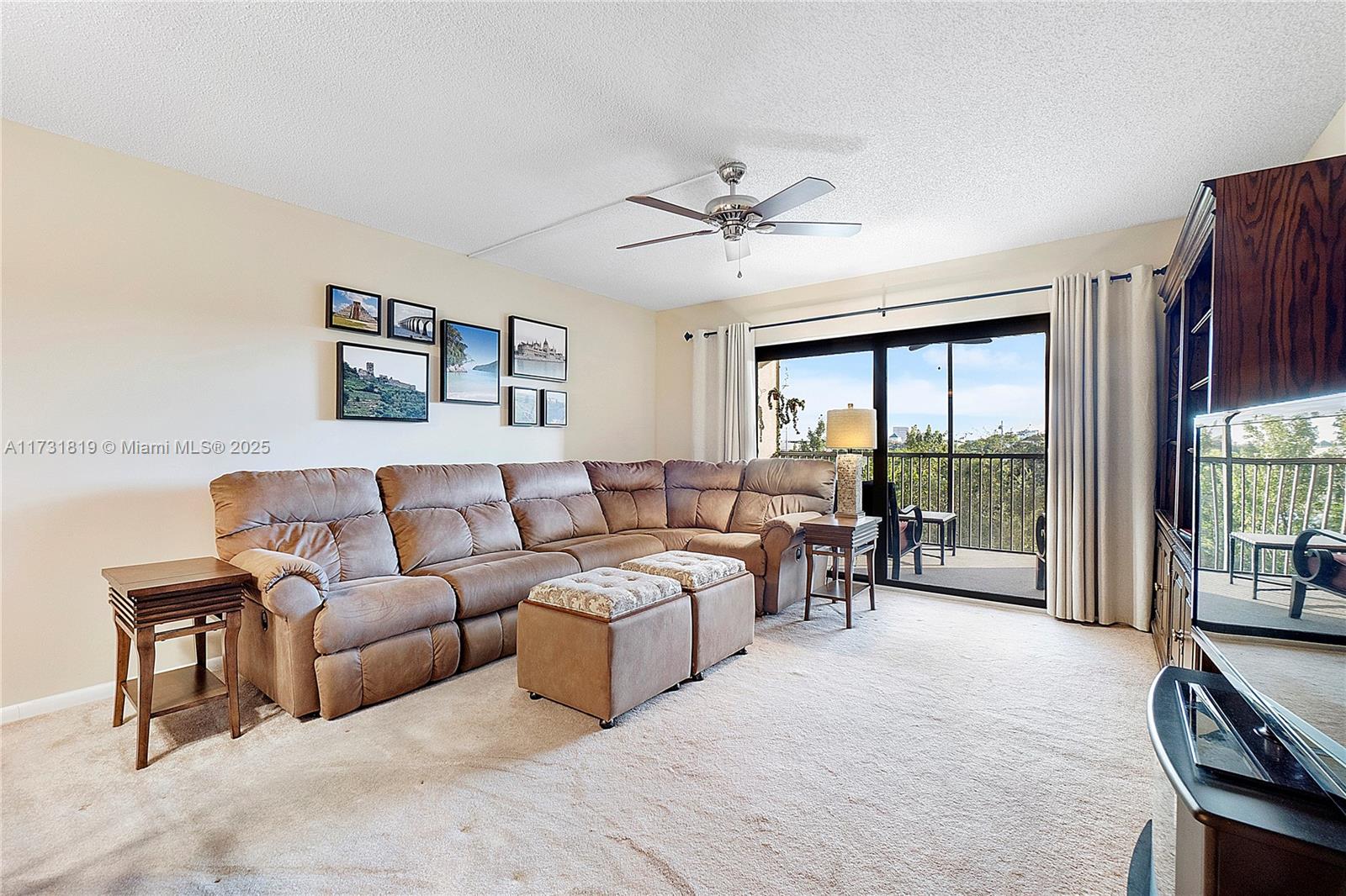 CYPRESS BEND CONDOMINIUM - Residential