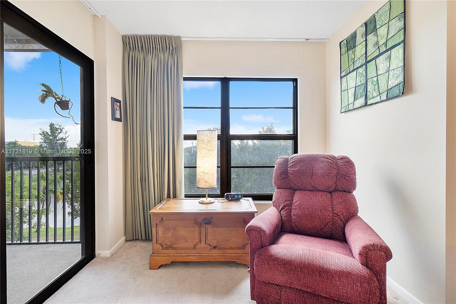 CYPRESS BEND CONDOMINIUM - Residential