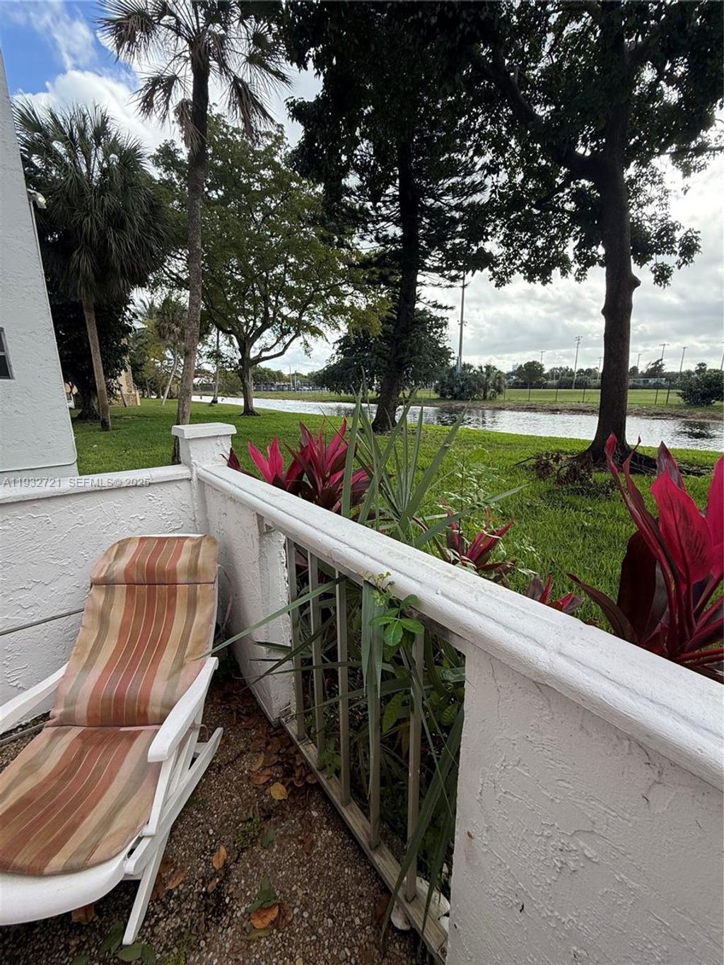 Photo of 4270 NW 40th St #109, Lauderdale Lakes, FL 33319 (MLS # A11932721)