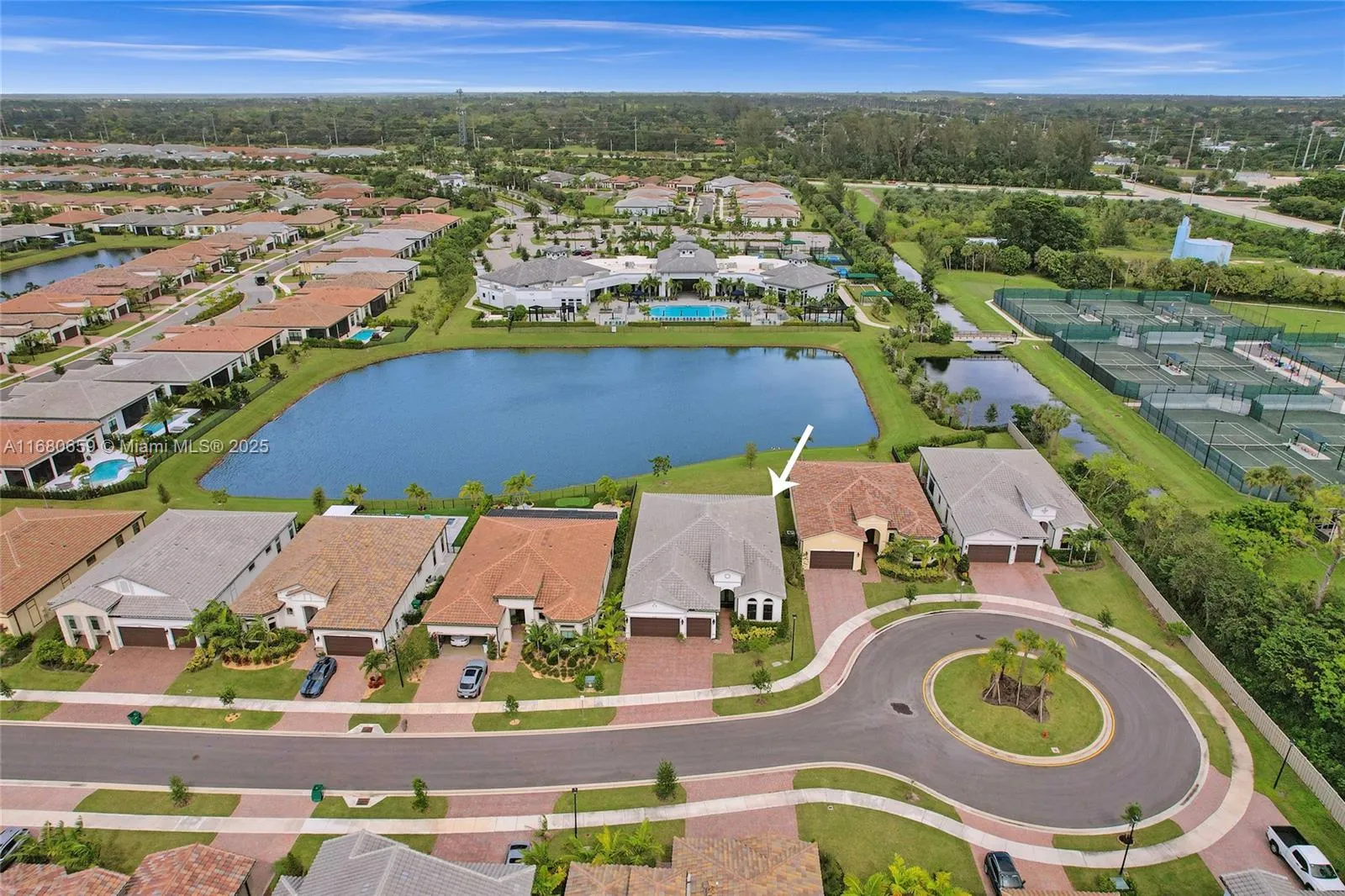 Parkland, Florida 33067, United States, 3 Bedrooms Bedrooms, ,4 BathroomsBathrooms,Residential,Active,37034