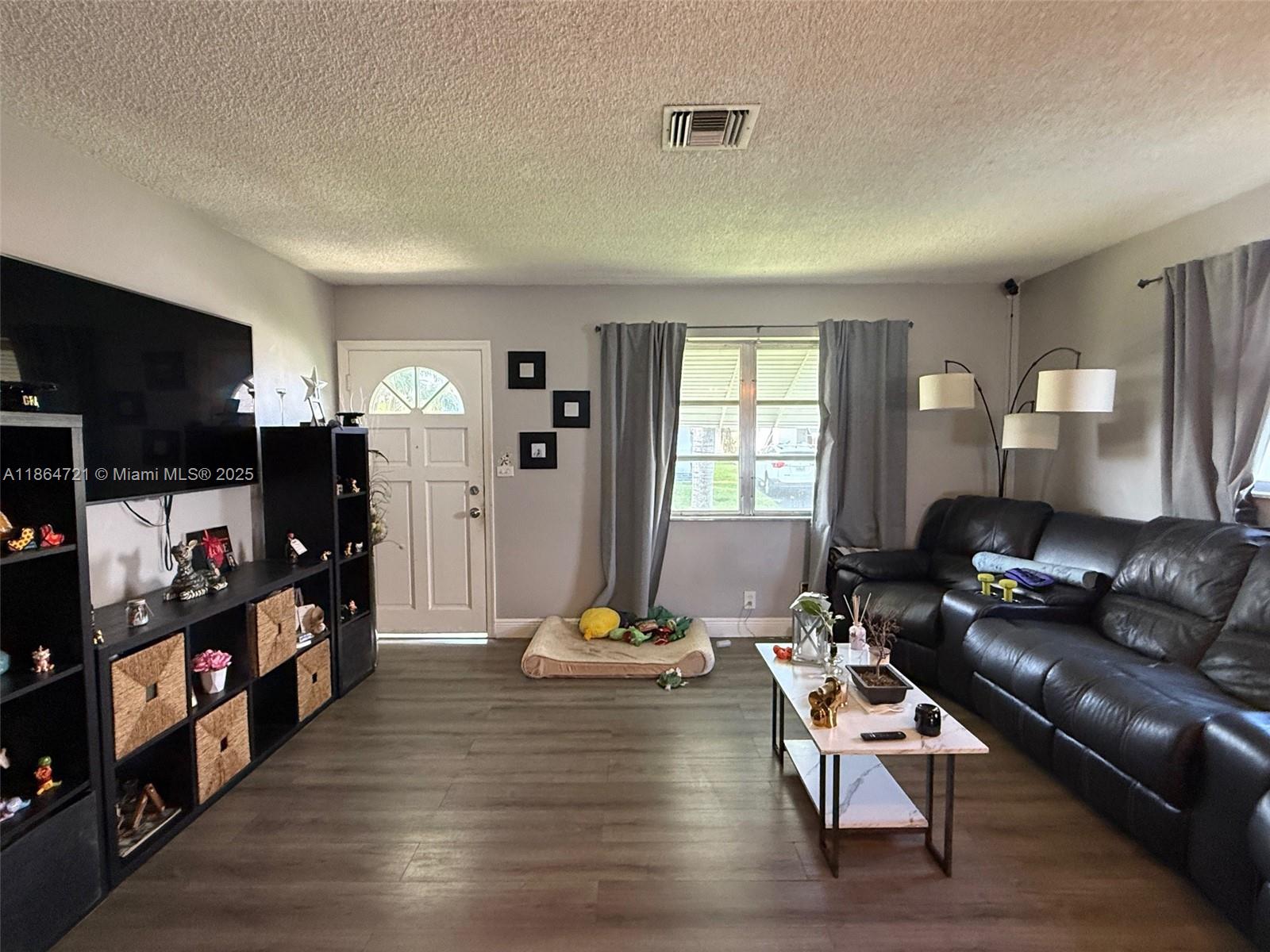 TAMARAC LAKES NORTH - Residential