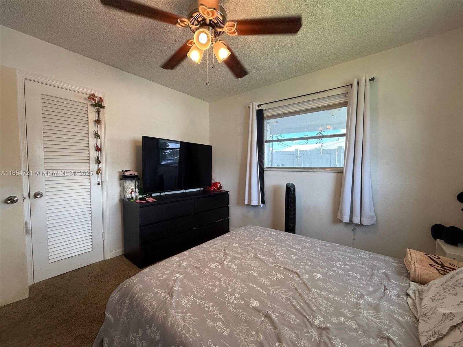 TAMARAC LAKES NORTH - Residential