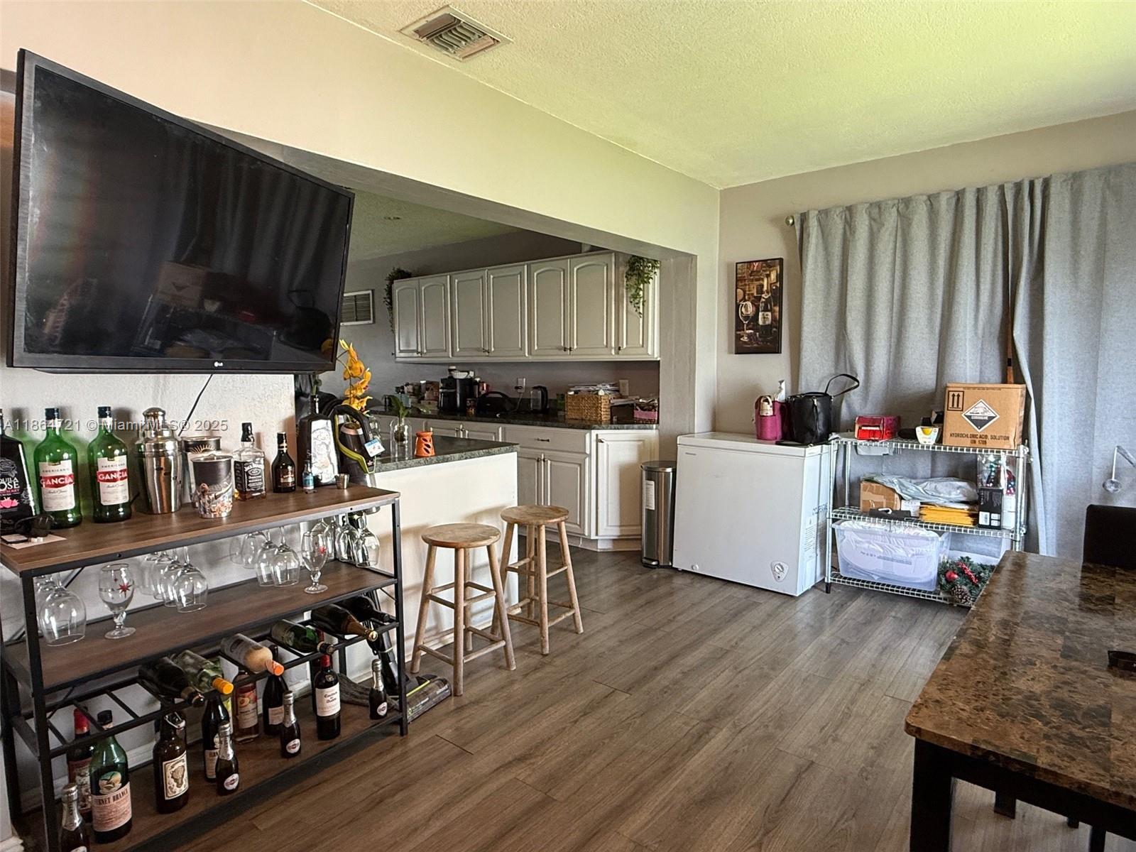 TAMARAC LAKES NORTH - Residential