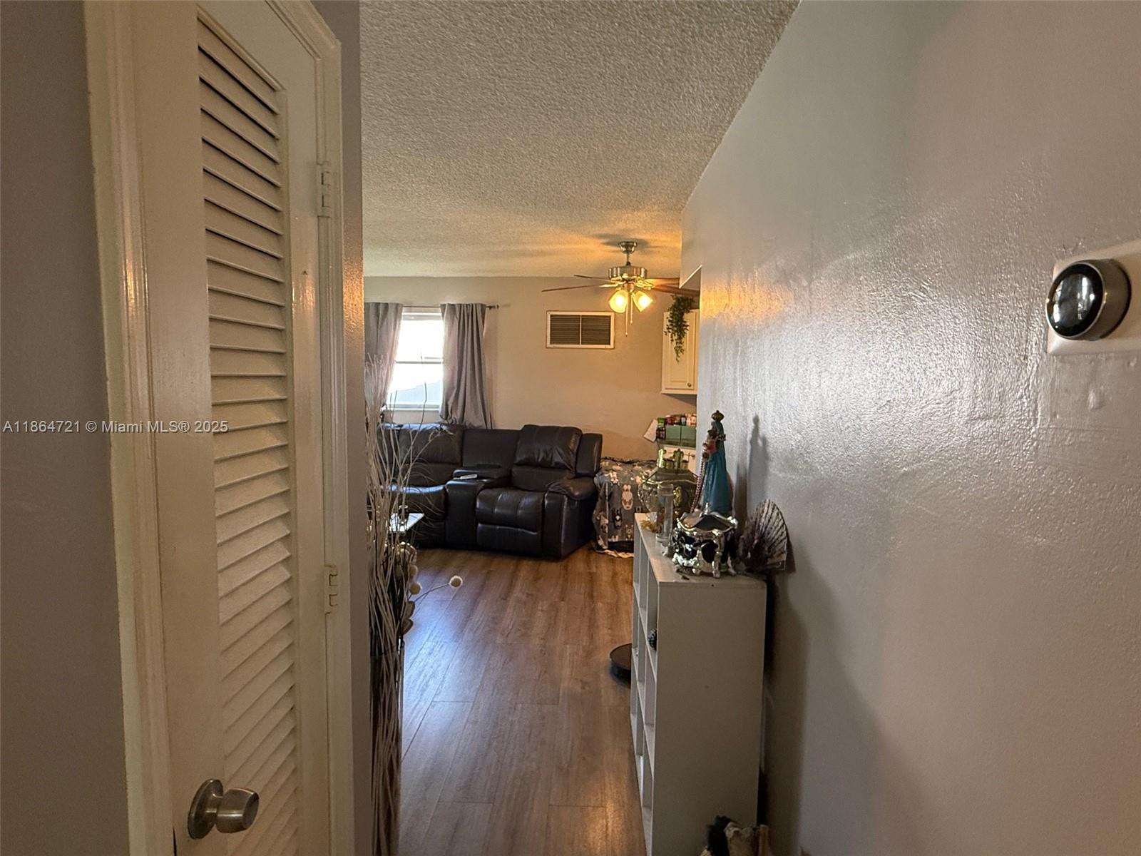 TAMARAC LAKES NORTH - Residential