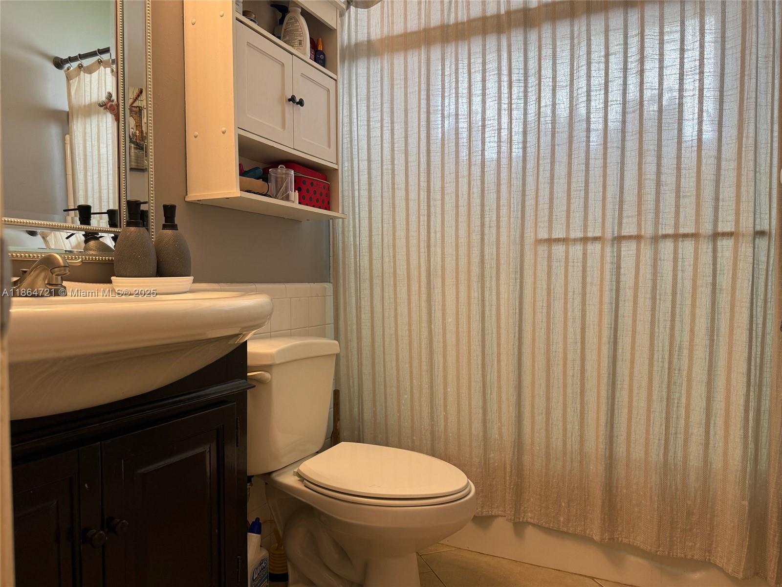 TAMARAC LAKES NORTH - Residential