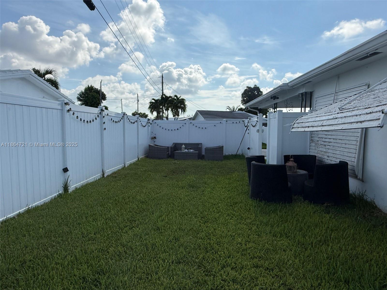 TAMARAC LAKES NORTH - Residential