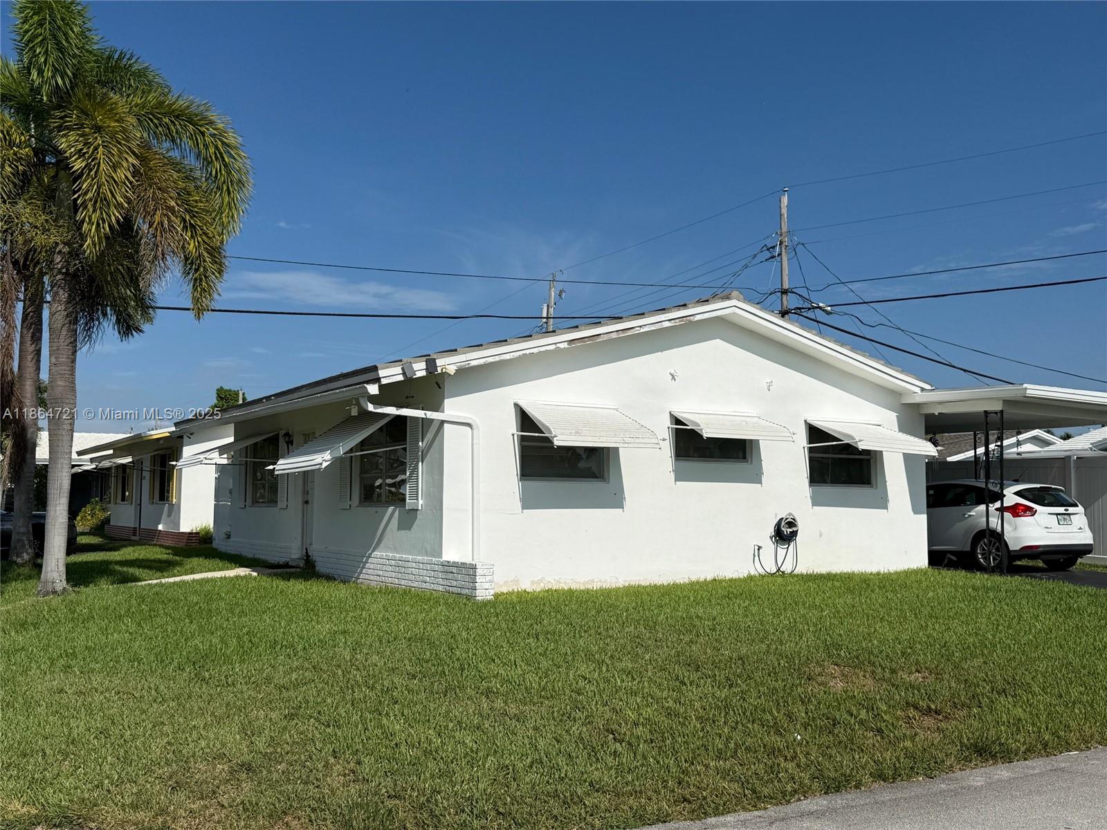 TAMARAC LAKES NORTH - Residential