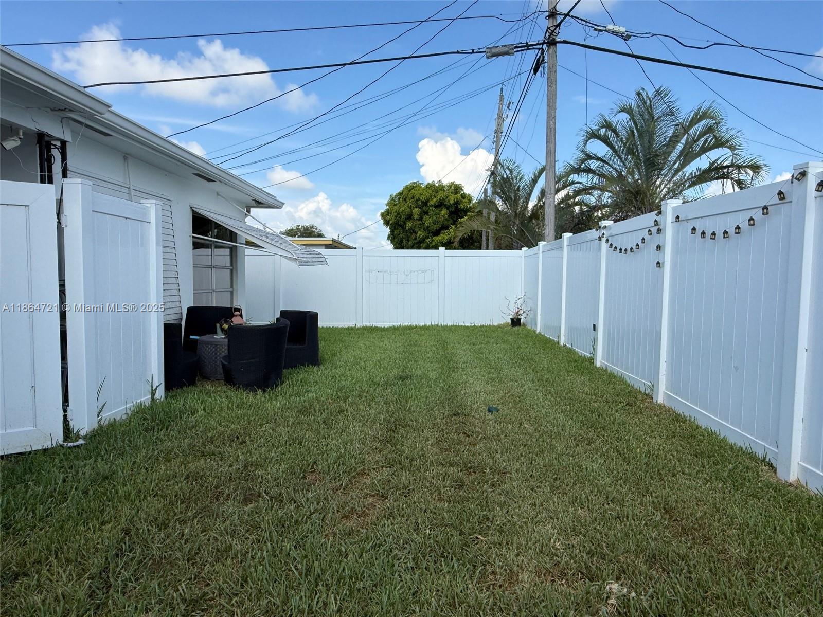 TAMARAC LAKES NORTH - Residential