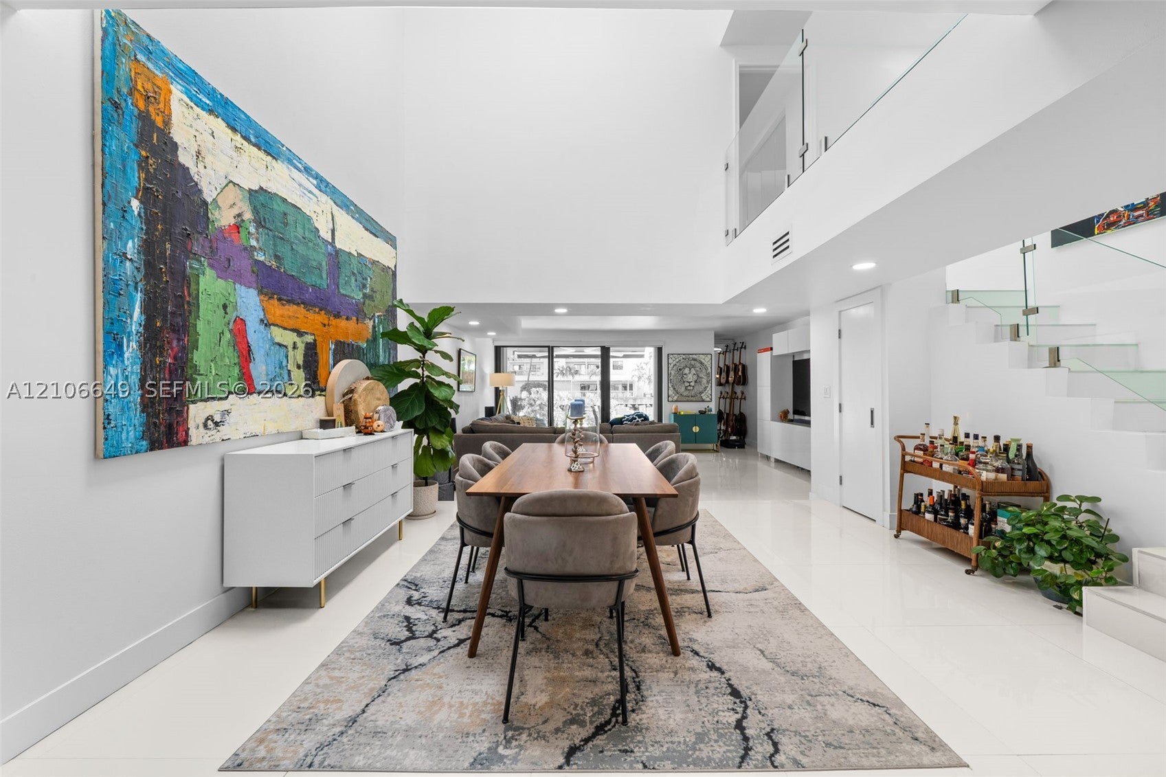216 Poinciana Dr 206