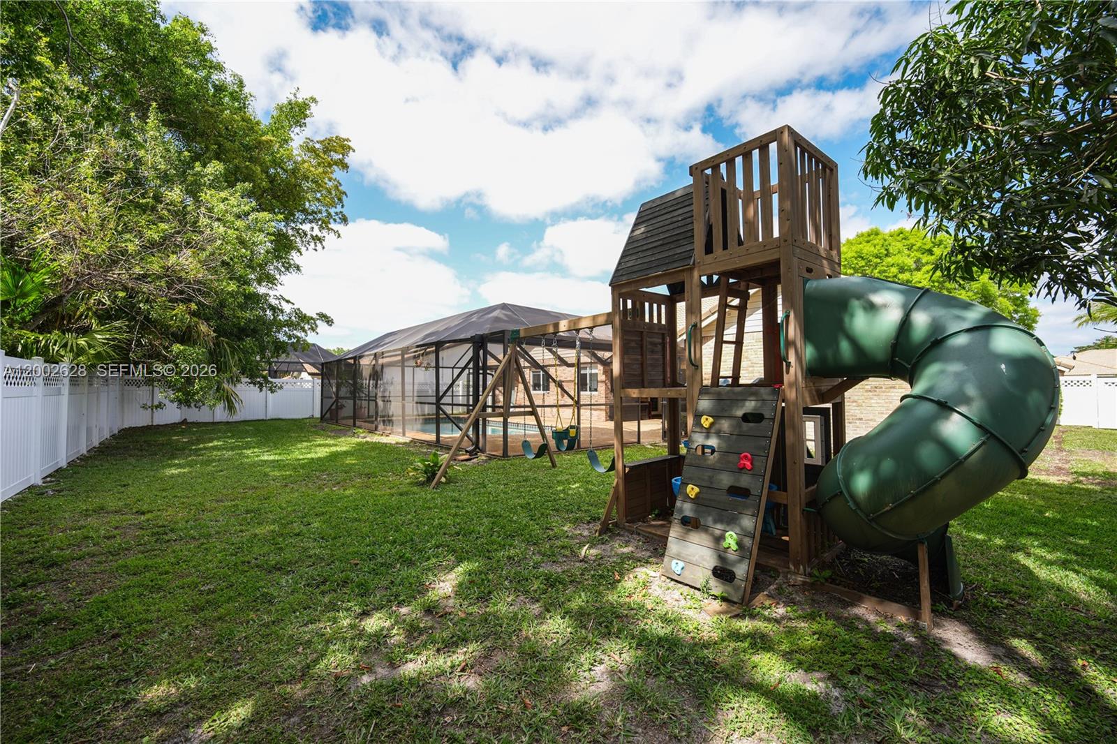 CYPRESS RUN - Residential