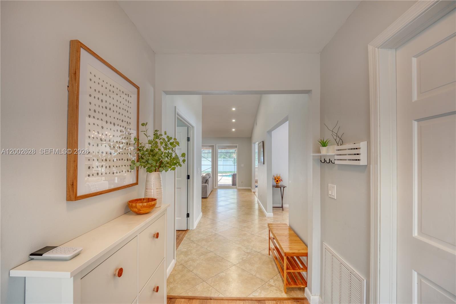 CYPRESS RUN - Residential