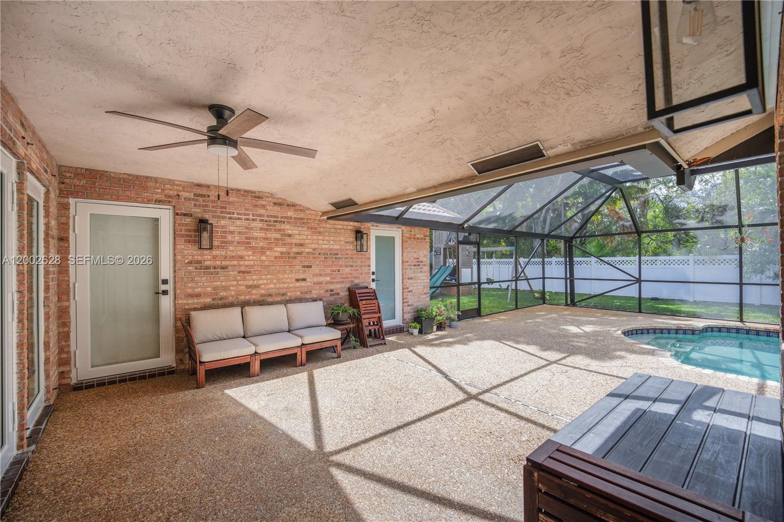 CYPRESS RUN - Residential