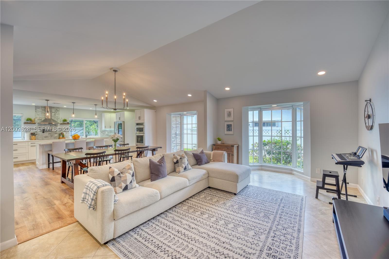 CYPRESS RUN - Residential