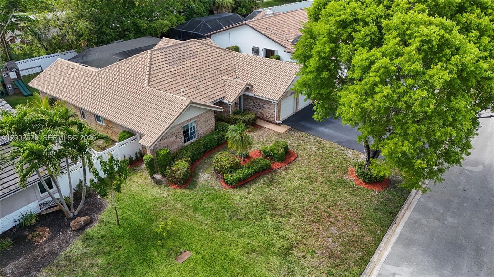 CYPRESS RUN - Residential