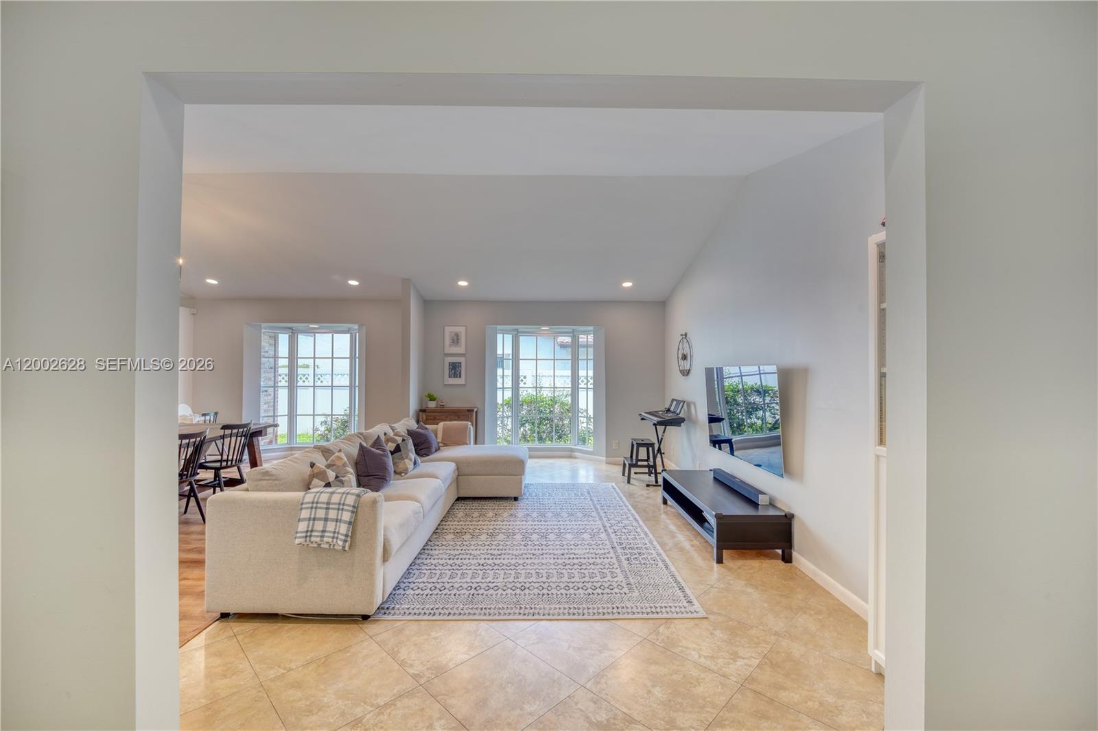 CYPRESS RUN - Residential