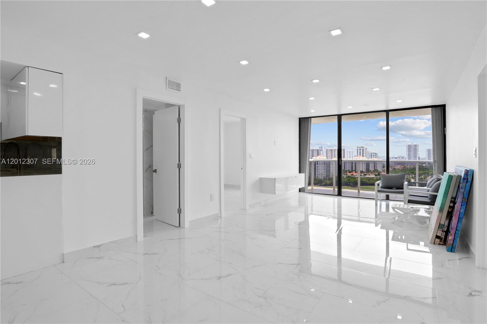 AVENTURA ELDORADO CONDO - Residential