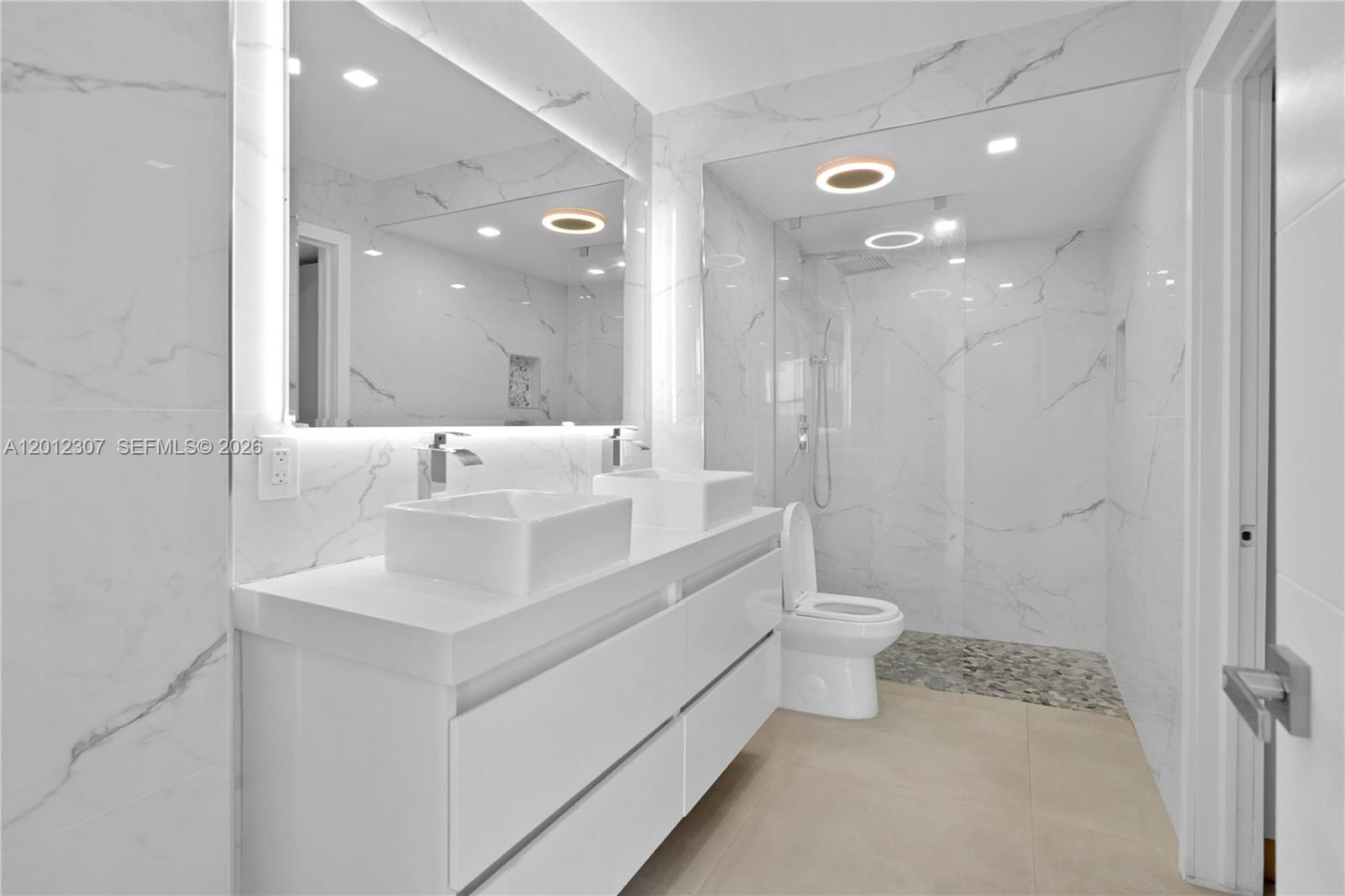 AVENTURA ELDORADO CONDO - Residential
