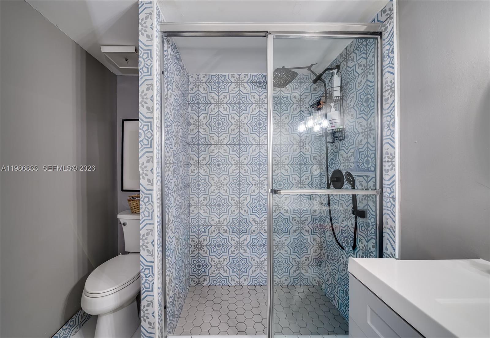 VILLAS UNIVERSITY SQUARE - Residential