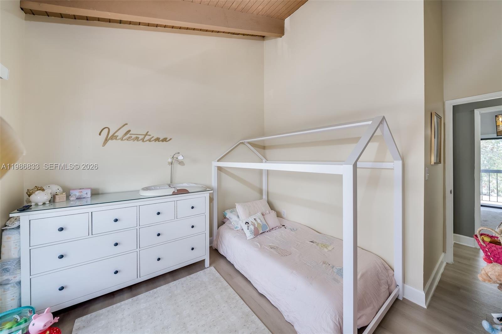 VILLAS UNIVERSITY SQUARE - Residential