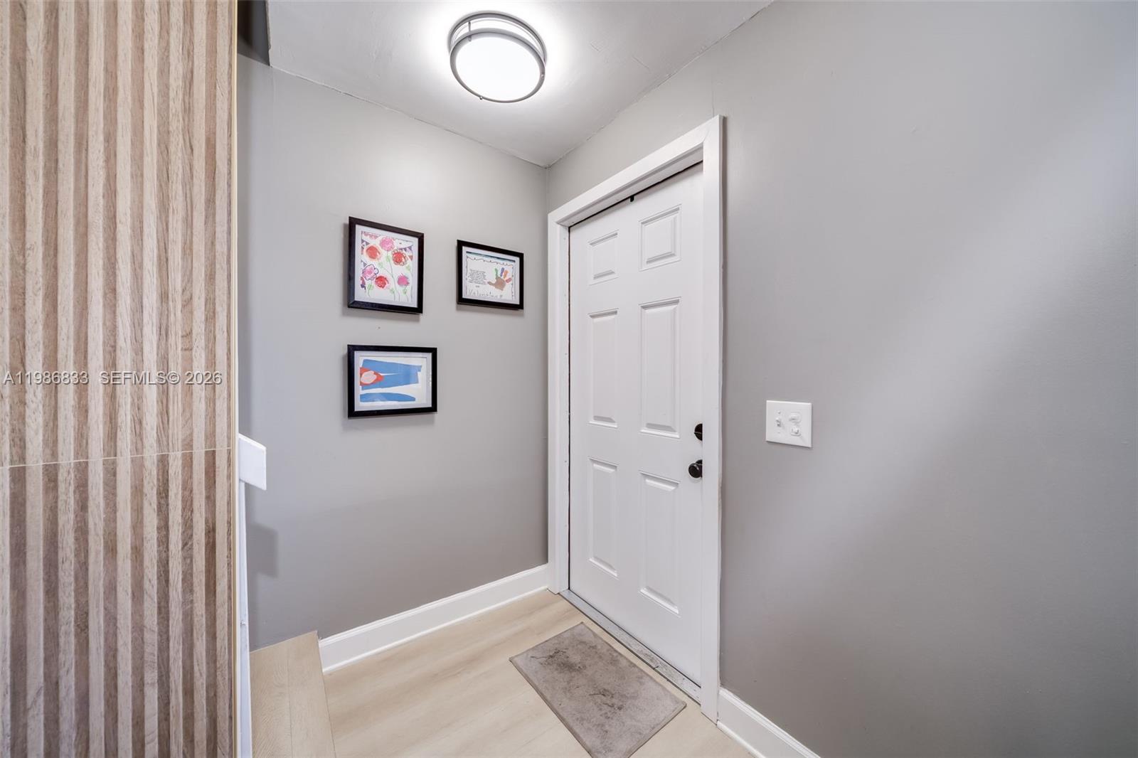 VILLAS UNIVERSITY SQUARE - Residential