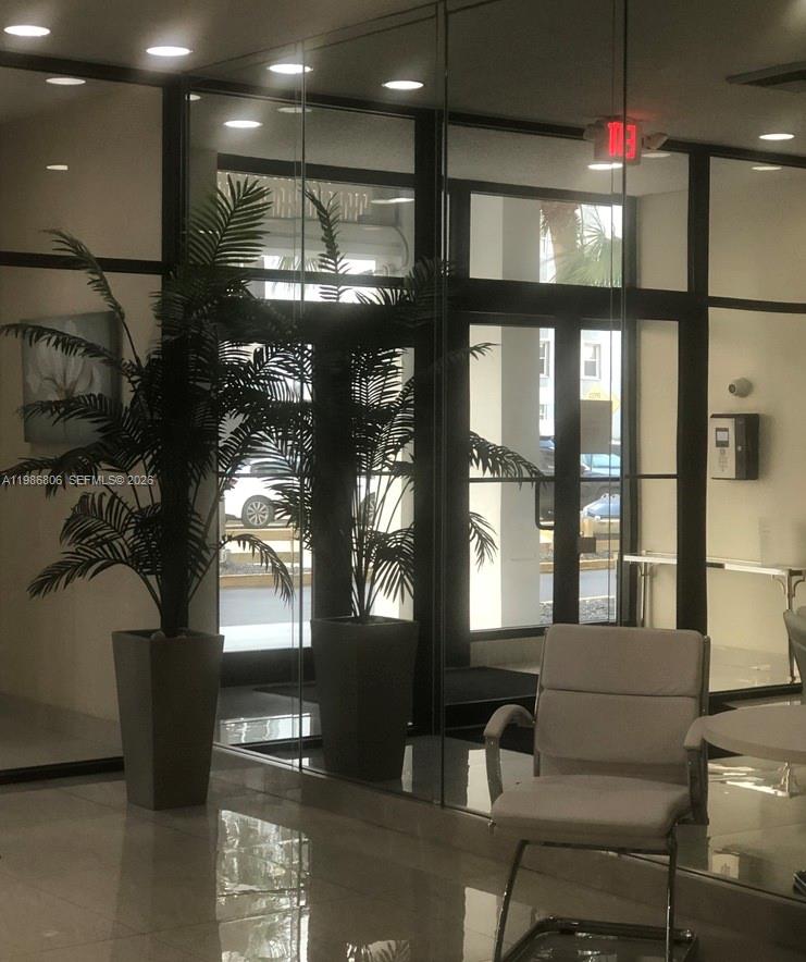 GOLDEN HORN SOUTH CONDO - Residential Lease