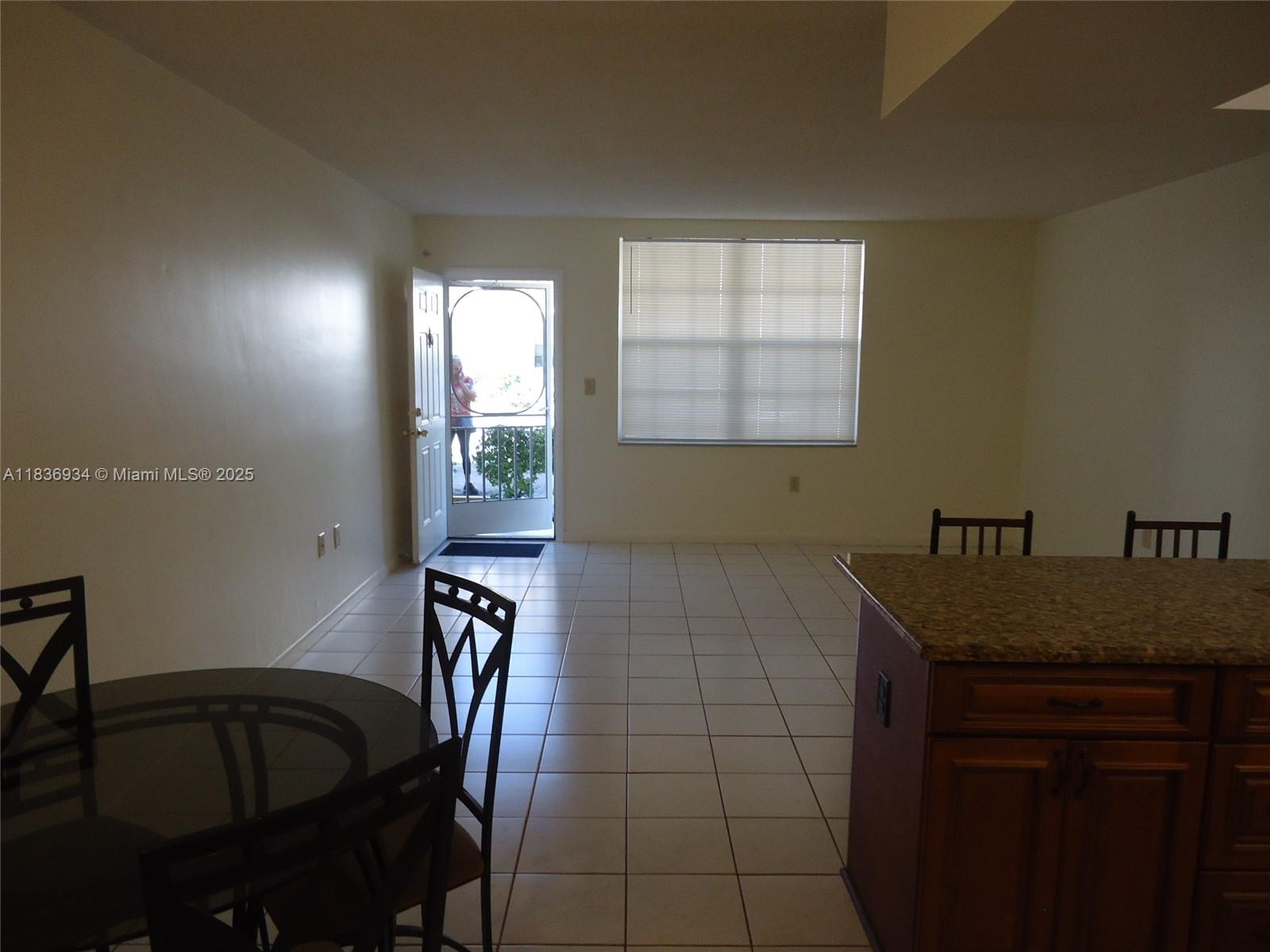 1770 79th St Cswy D110, North Bay Village, FL, 33141/$1,800 3 1770 79th St Cswy D110