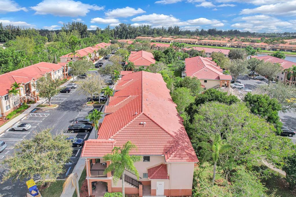 COVE AT BRIAR BAY CONDO - Residential