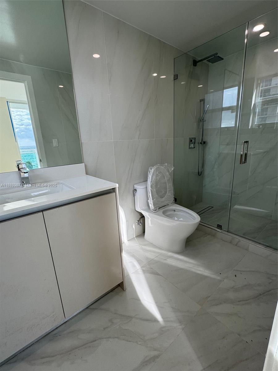 3001 S Ocean Dr 511