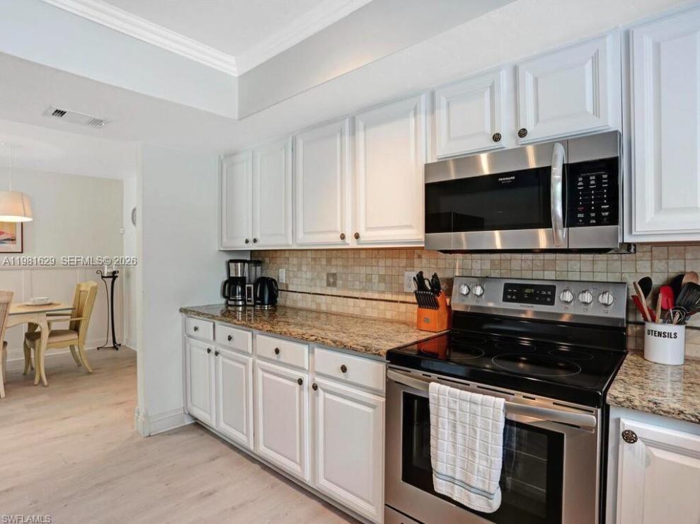 511000 - NAPLES PARK UNIT - Residential