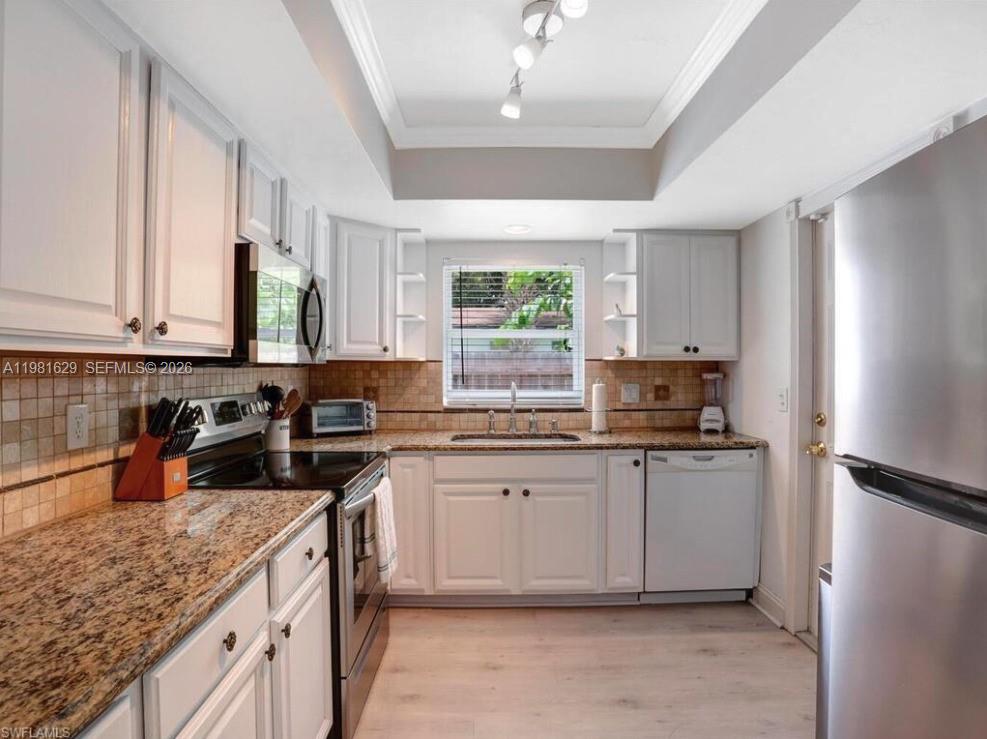 511000 - NAPLES PARK UNIT - Residential