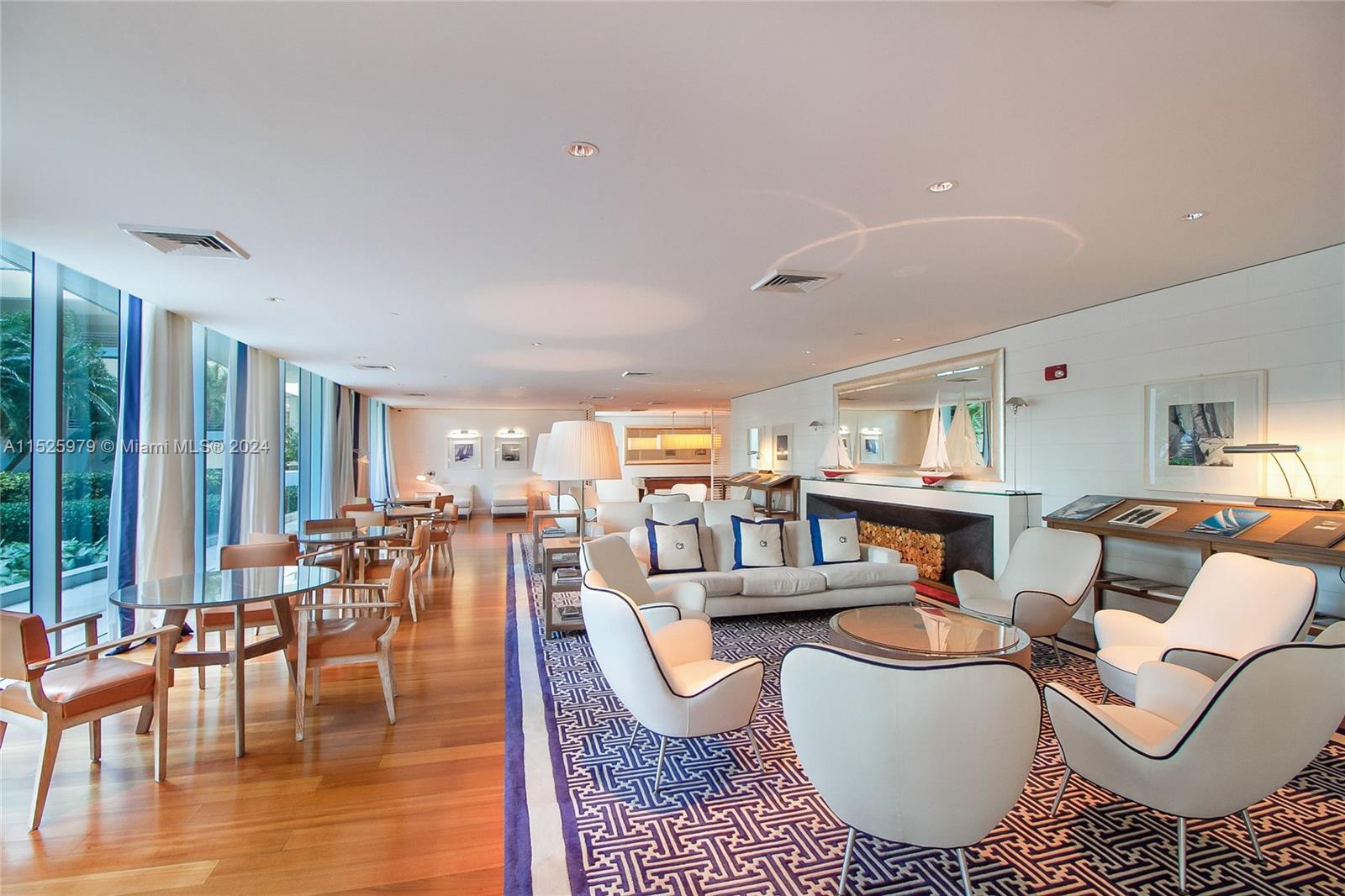 GROVENOR HOUSE CONDO - Residential