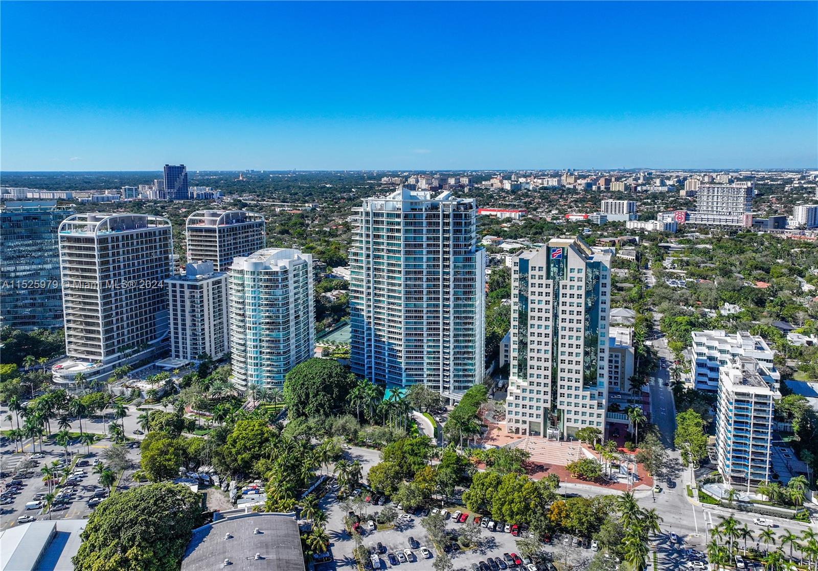 GROVENOR HOUSE CONDO - Residential