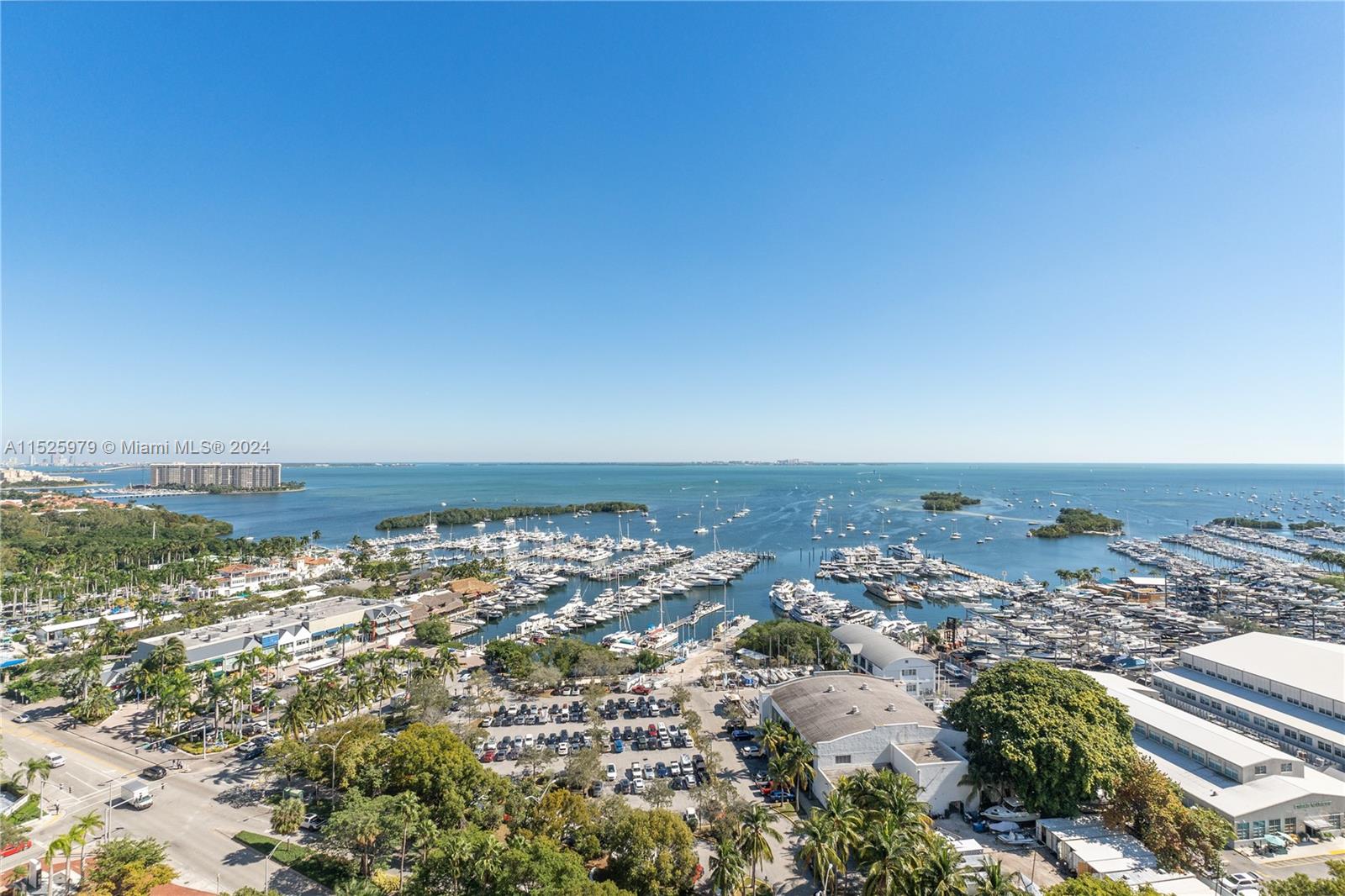 GROVENOR HOUSE CONDO - Residential