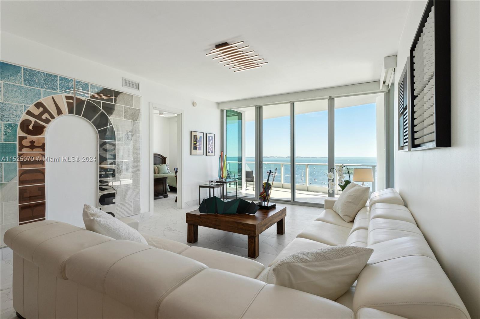 GROVENOR HOUSE CONDO - Residential