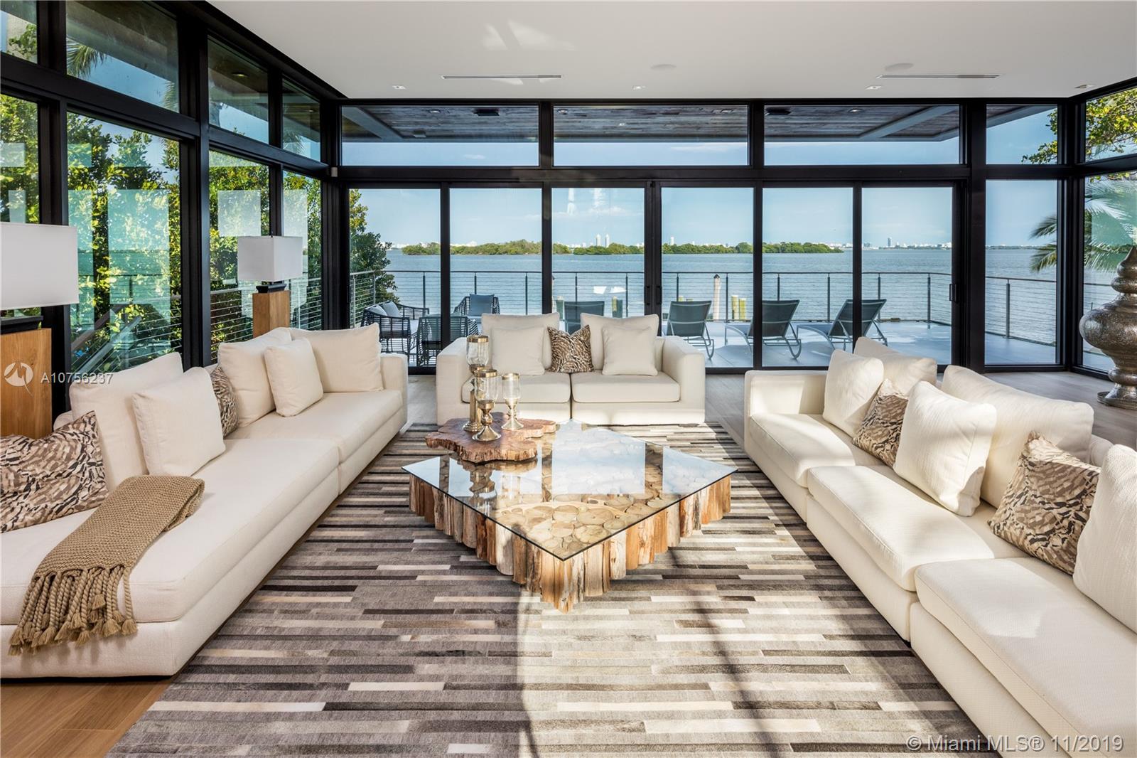 BELLE MEADE ISLAND - Residential