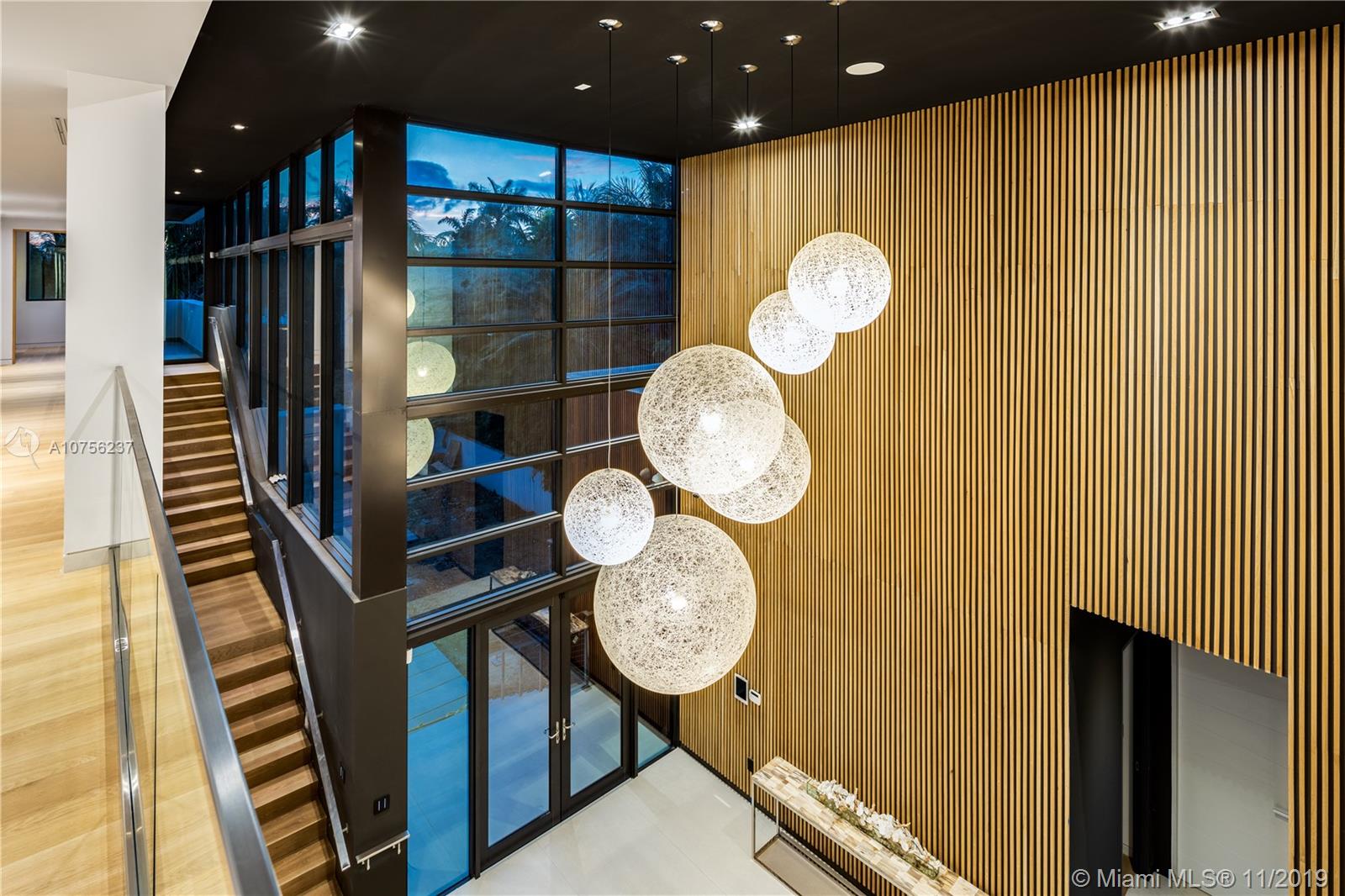 BELLE MEADE ISLAND - Residential