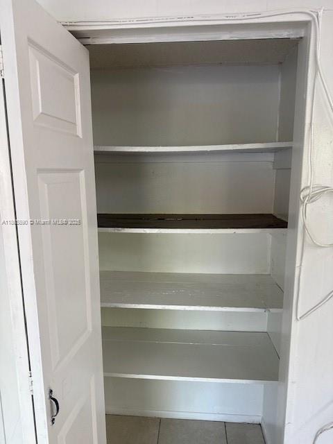 WOODSIDE ARMS CONDO - Residential Lease