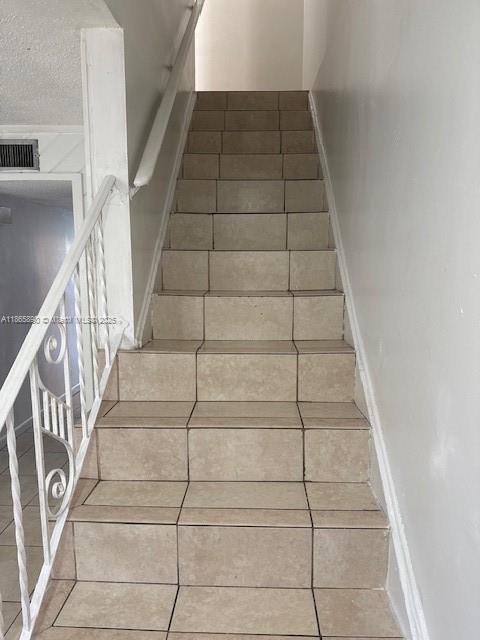 WOODSIDE ARMS CONDO - Residential Lease