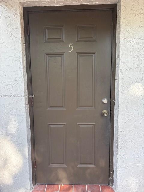 WOODSIDE ARMS CONDO - Residential Lease
