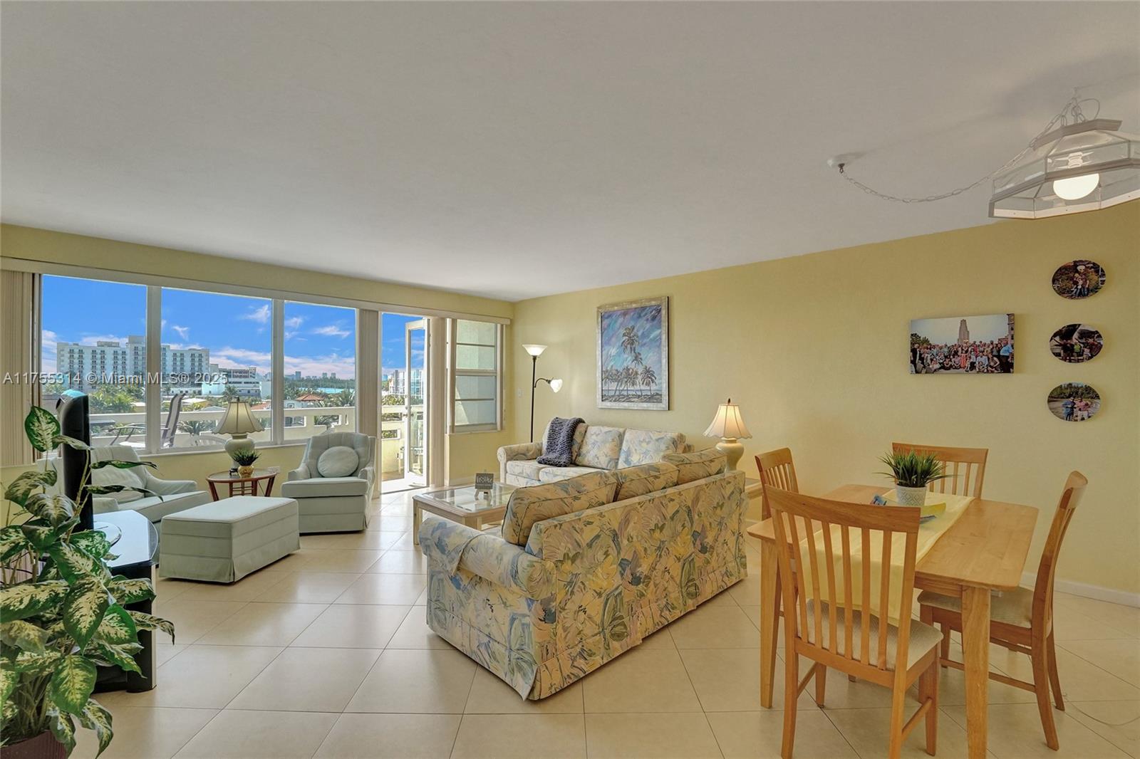 3111 N Ocean Dr 508