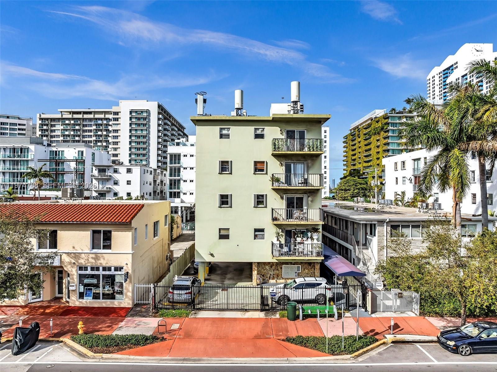 ALTON STAR CONDO - Residential