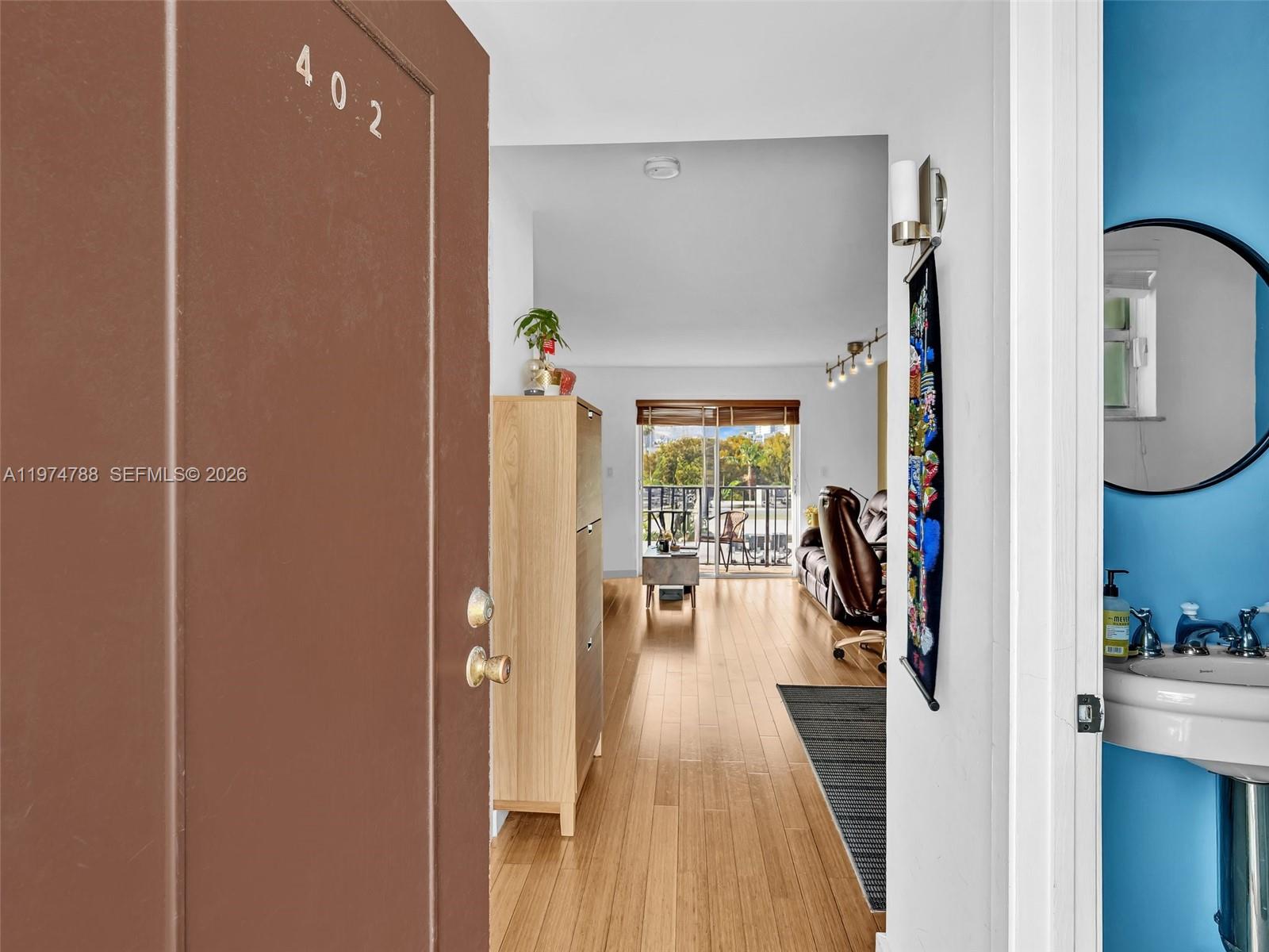 ALTON STAR CONDO - Residential