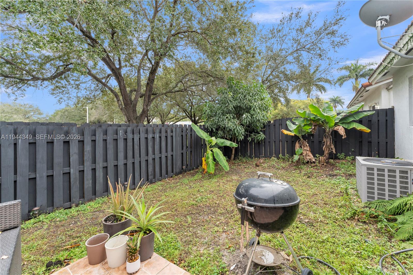 SAN MATEO NORTH CONDO - Residential