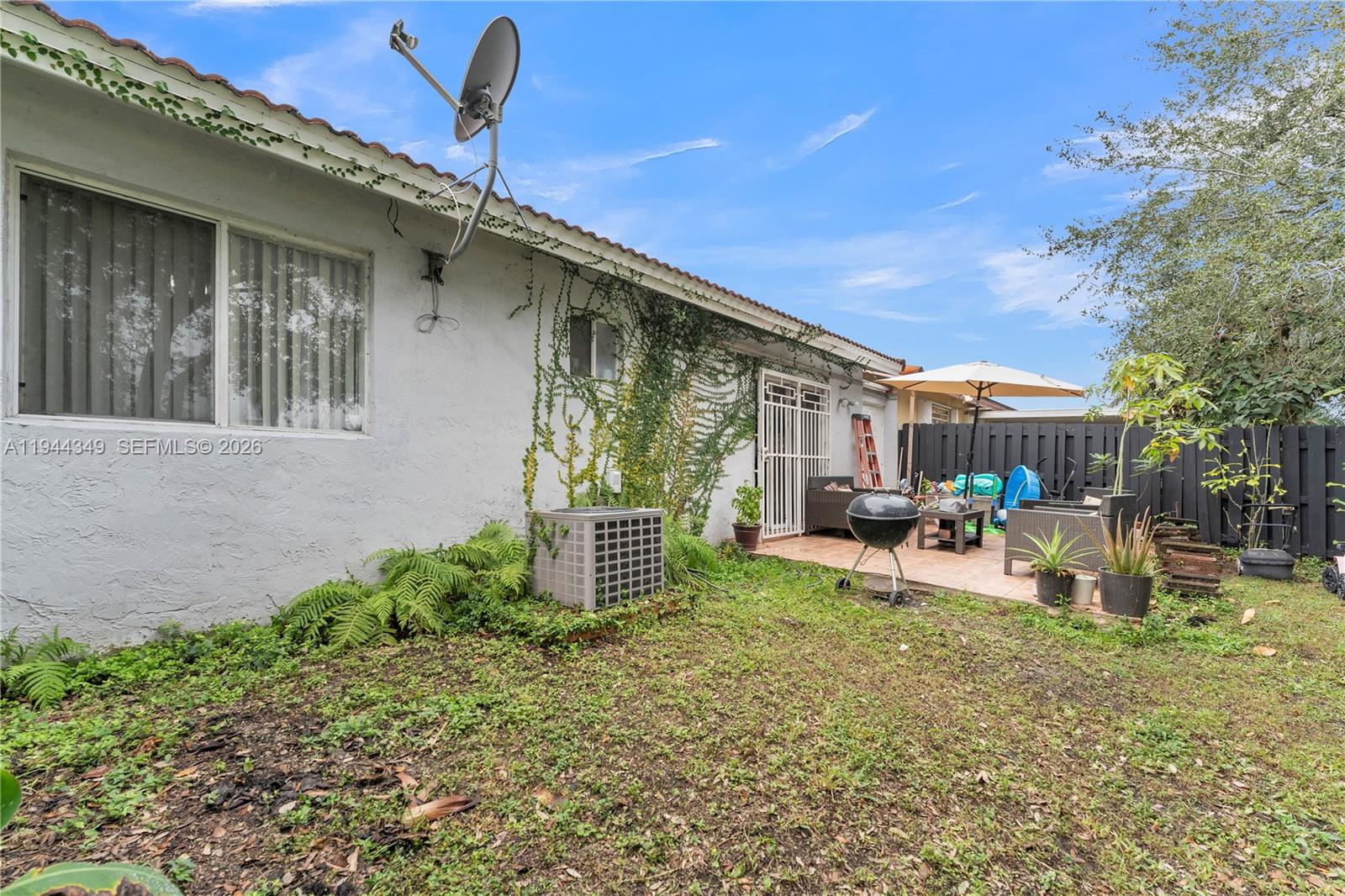 SAN MATEO NORTH CONDO - Residential